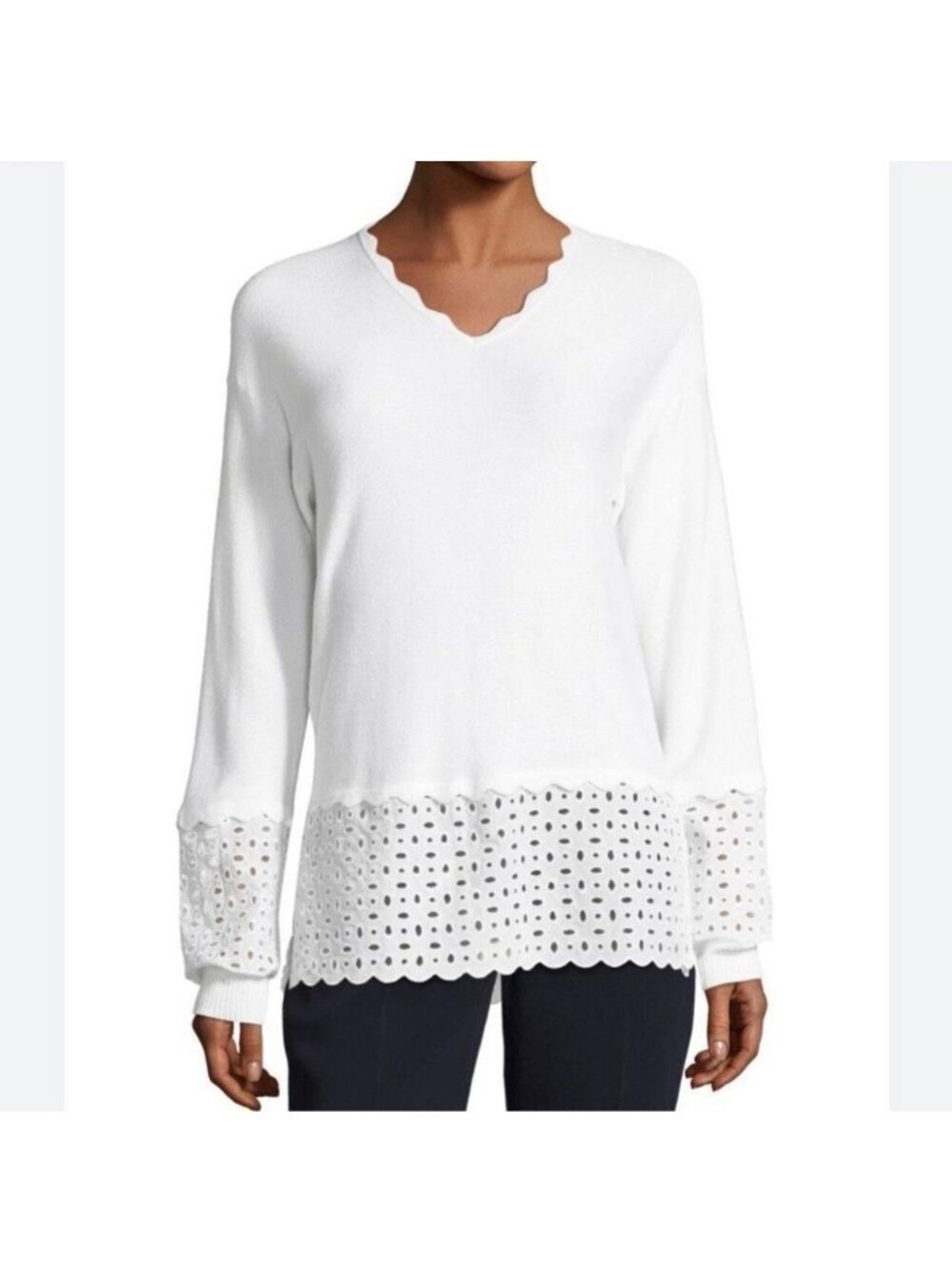 ST. JOHN COLLECTION Mini Birdseye Eyelet V-Neck Cashmere Sweater Sz M White